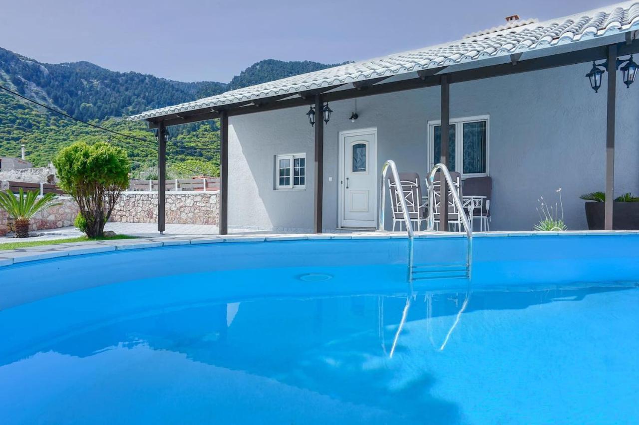 Fontana Luxury Villa Salakos With Pool Near Beach Eksteriør bilde